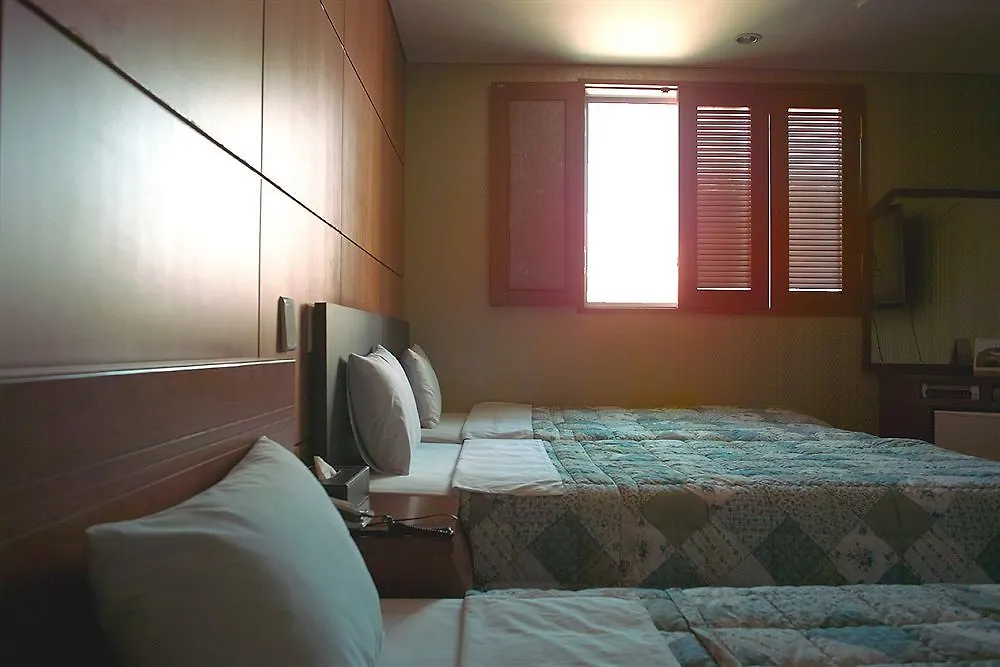 Hotel At Home Seoul Motel